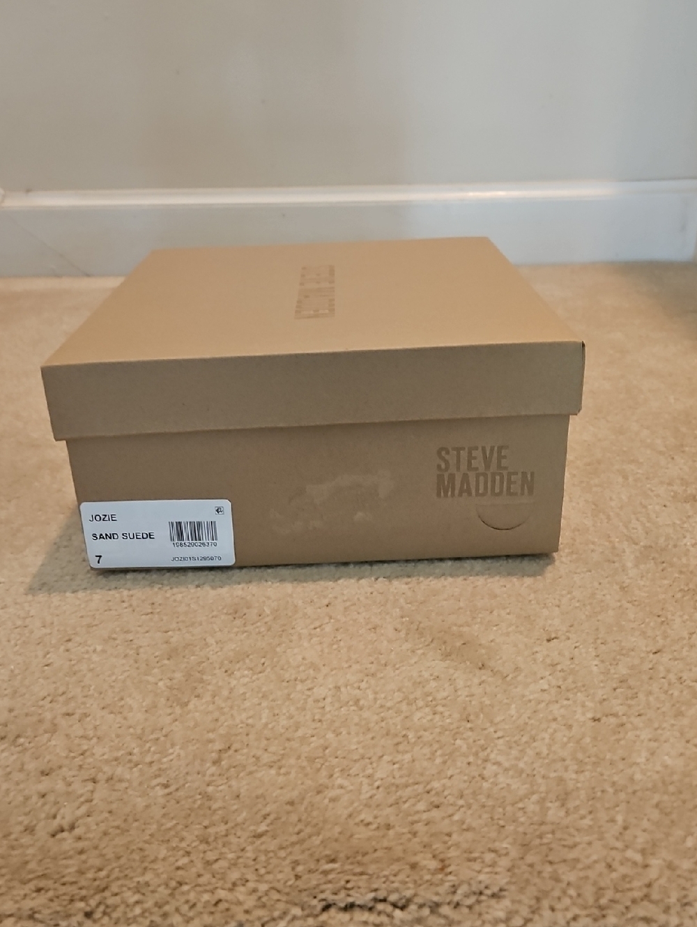Steve Madden Sand Suede Shoe Box